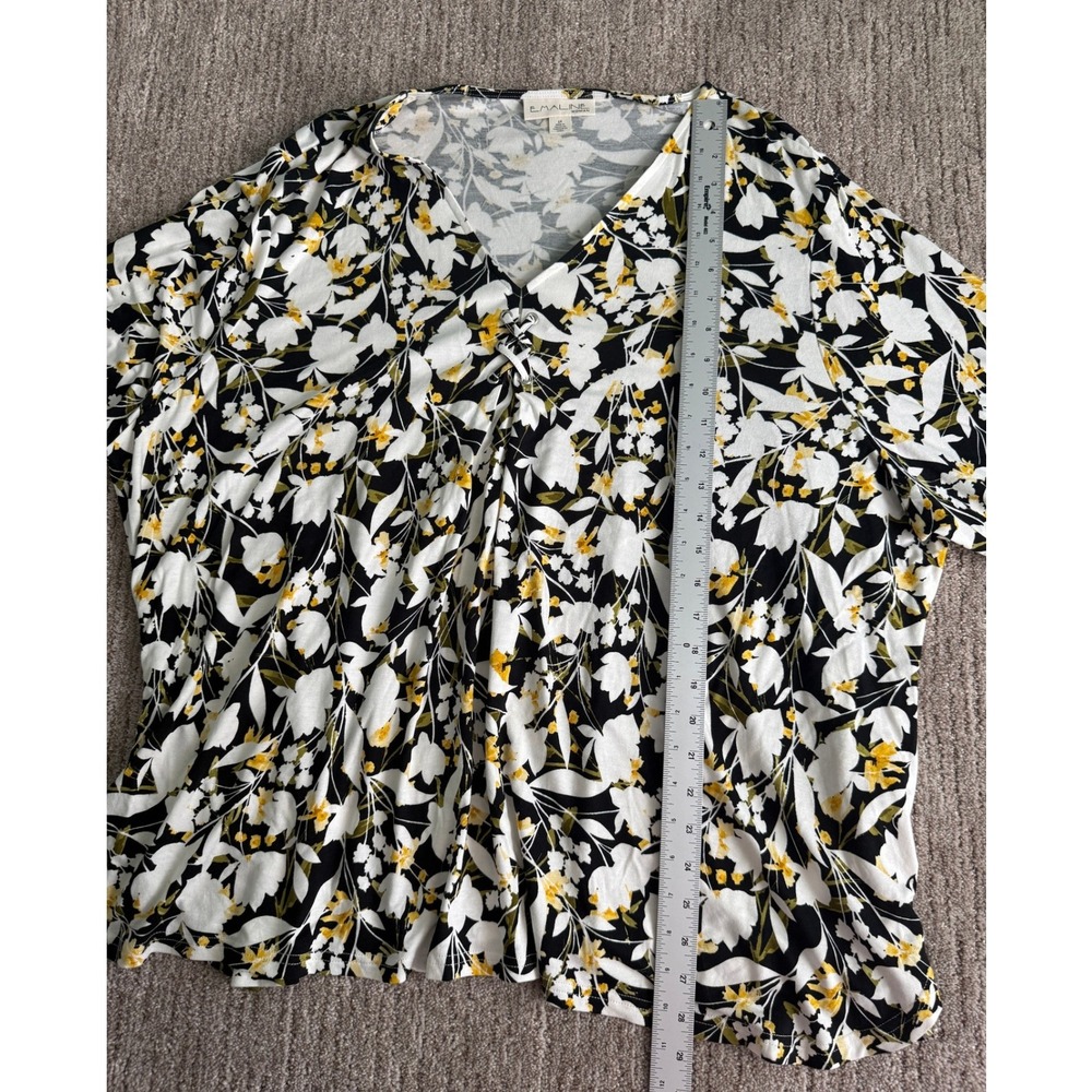 Emaline Woman Floral Lace Up V-Neck Top Black Yellow White 3X